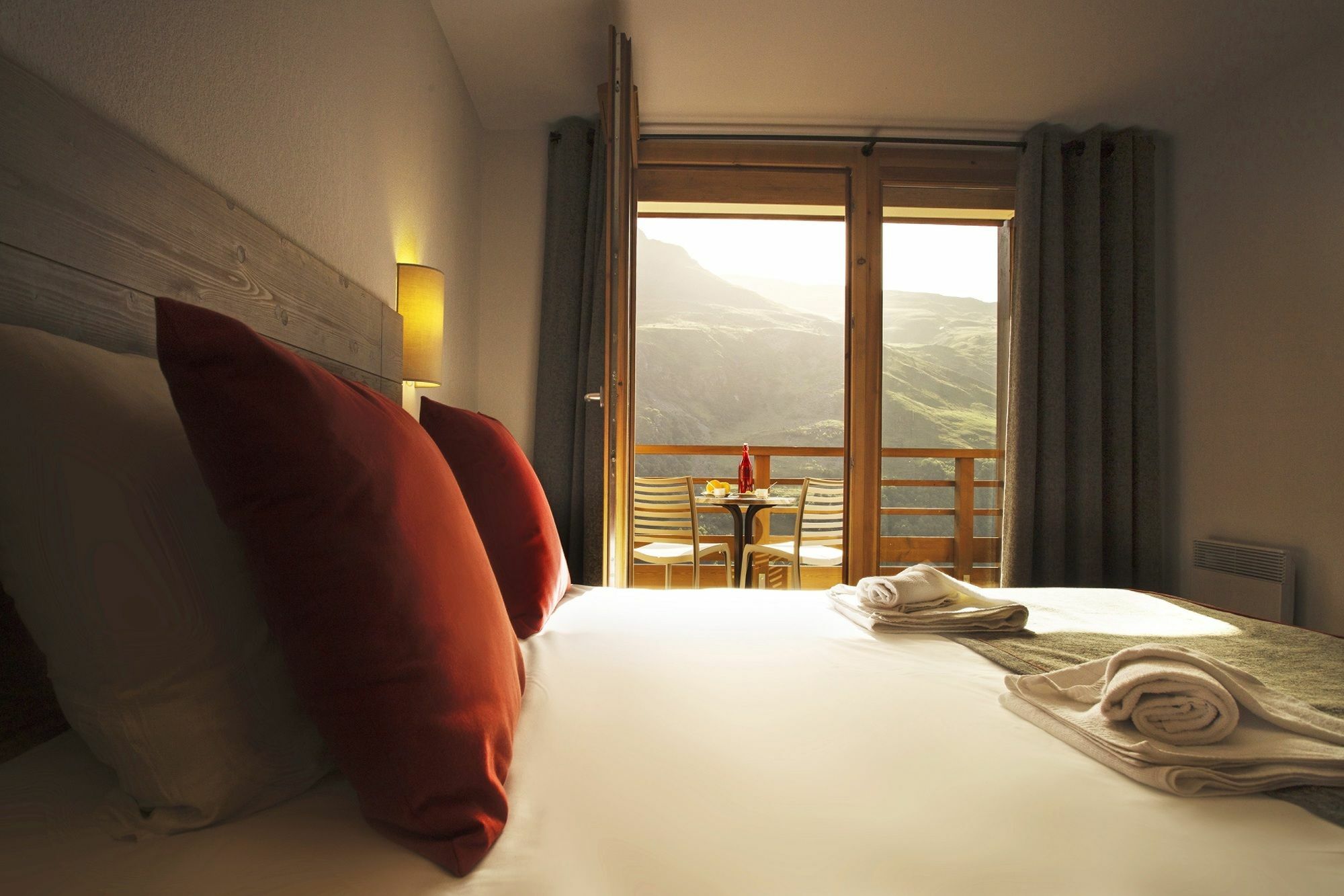 Residence Club Mmv Le Coeur Des Loges Сен-Мартен-де-Бельвіль Екстер'єр фото