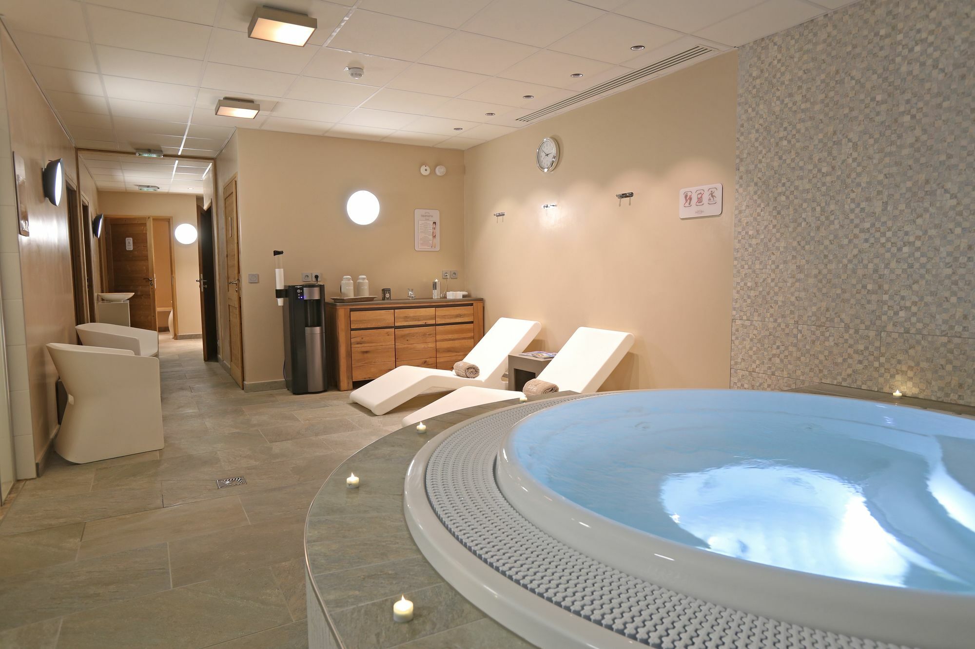 Residence Club Mmv Le Coeur Des Loges Сен-Мартен-де-Бельвіль Екстер'єр фото